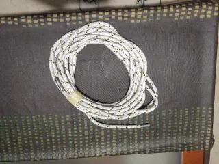 Cuerda blanca con detalles