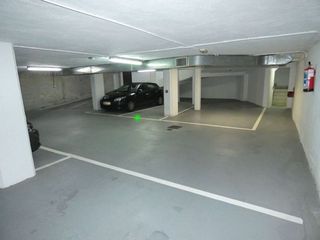 Garaje en venta en Barrio de Abando en Bilbao