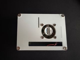 Raspberry Pi 3 B+ con ventilador