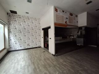 Local comercial en venta en Montecerrao en Oviedo