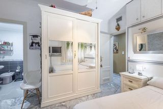 Piso en venta en Cervantes en Granada