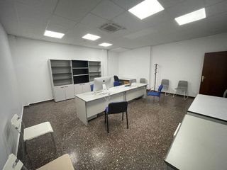 Local comercial en alquiler en Roquetes