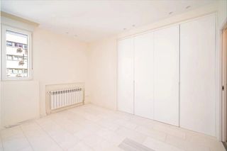 Piso en alquiler en Nueva España en Madrid