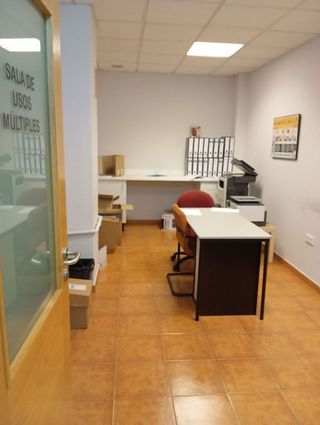 Oficina en alquiler en Parque del Oeste - Olivares en Oviedo