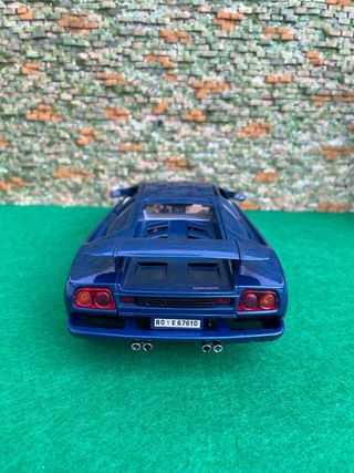 Lamborghini Diablo (1990) – Bburago – Escala 1:18
