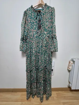 Impresionante Vestido, Nuevo con etiquetas