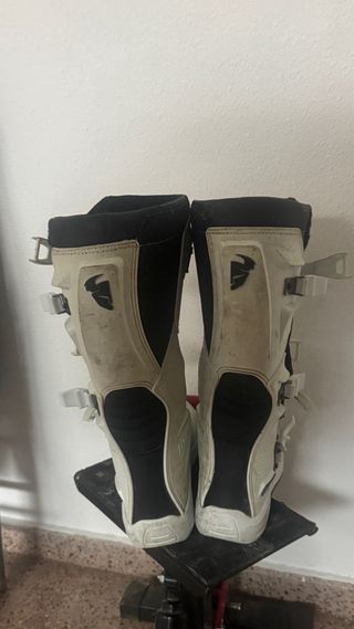 Botas Motocross Thor Blancas y Negras