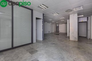 Local comercial en venta en Iznalloz