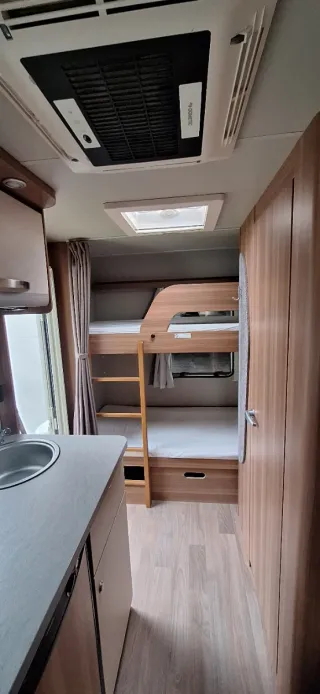 Caravana Weinsberg 400 LK CaraOne