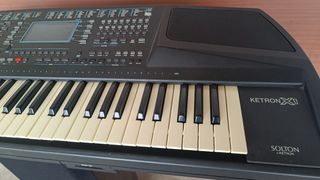 Solton ketron x1. En buen estado