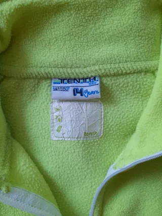 Polar color pistacho talla 14 años