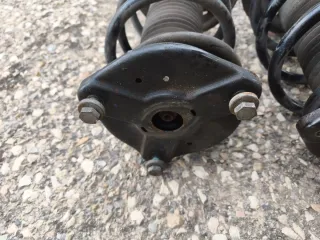 Amortiguadores Mercedes Vito W639 Delanteros