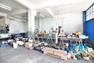 Local comercial en venta en Numancia - San Fernando en Santander