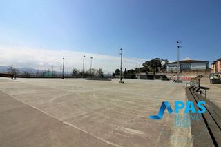 Local comercial en venta en Numancia - San Fernando en Santander