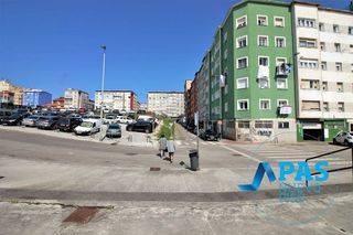 Local comercial en venta en Numancia - San Fernando en Santander