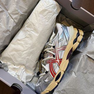 ASICS x TOGA Gel-Cumulus 38 Bianco Rosso Argento