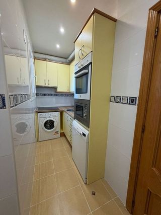 Piso en alquiler en Mirasierra en Madrid