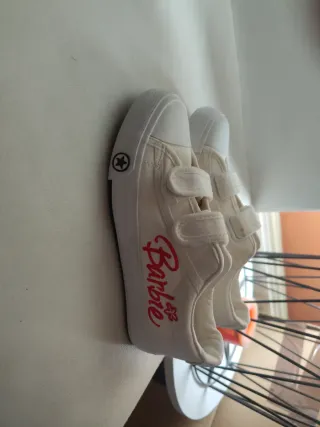Zapatillas Barbie Niña Blancas Velcro
