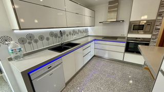 Dúplex en alquiler en Parque Mediterráneo - Santa Paula en Málaga