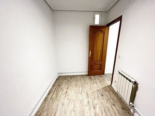 Piso en alquiler en Cortes - Huertas en Madrid