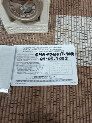 G-Shock GMA-P2100ST-9A Beige/Oro