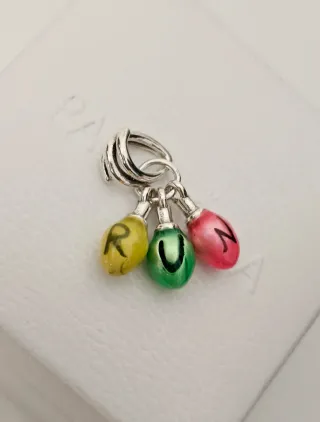 PANDORA Charm RUN STRANGER THINGS Brilla en Oscuri