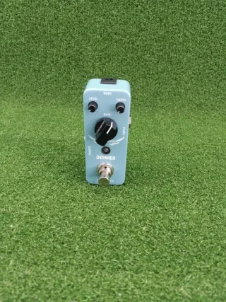 Pedal de efectos para guitarra Donner