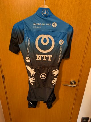 NUEVO Skinsuit ASSOS EQUIPE RS NTT talla S