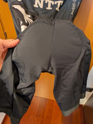 NUEVO Skinsuit ASSOS EQUIPE RS NTT talla S