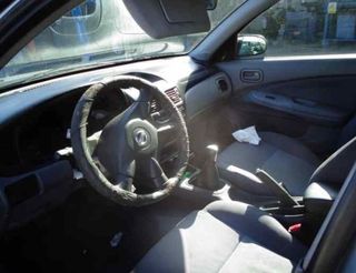 Nissan piloto porton tras der almera n16 e 2510115