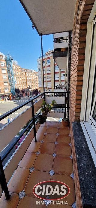 Piso en venta en Santo Domingo en Oviedo