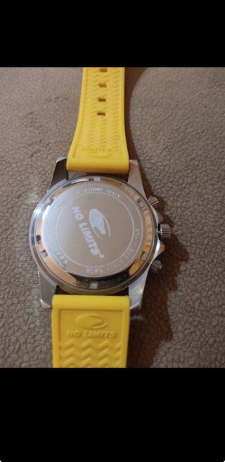 Reloj Deportivo NO LIMITS Amarillo y Plateado
