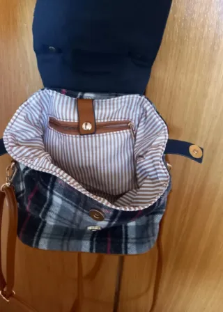 Mochila pequeña cuadros