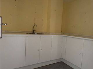 Local comercial en venta en Cuatro Caminos en Santander