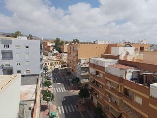 Piso en venta en Plaza de Toros - Santa Rita en Almería