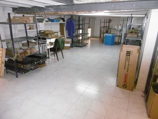Local comercial en alquiler en Centre en Tortosa