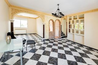 Chalet en venta en Ogíjares