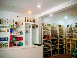 Local comercial en venta en Reyes Católicos en Alcalá de Henares