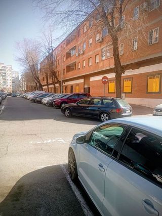 Local comercial en venta en Reyes Católicos en Alcalá de Henares