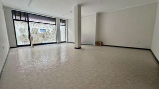 Local comercial en venta en Pumarín en Gijón