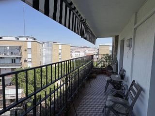 Piso en venta en Nervión en Sevilla