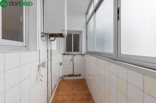 Piso en venta en Camino de Ronda - Rosaleda en Granada