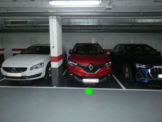 Garaje en venta en Barrio de Abando en Bilbao