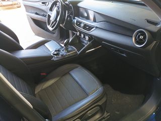 Alfa Romeo Stelvio 2020 - CON 170.000KM