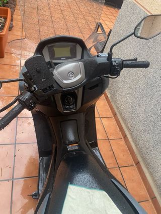 Yamaha NMAX 125 Scooter