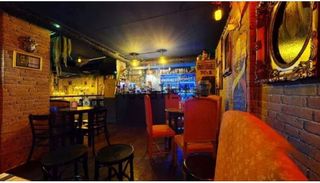 Local comercial en alquiler en Centro en Almería