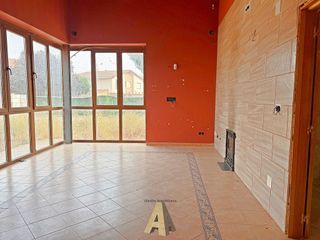 Chalet en venta en Valdestillas