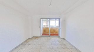 Piso en venta en Santa Eugenia en Madrid