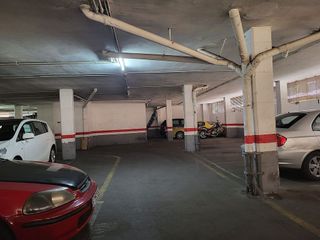 Garaje en venta en La Torrassa en Hospitalet de Llobregat, L´
