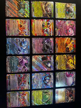 Lote de 18 cartas Pokémon ex diferentes idiomas